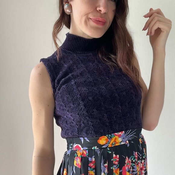 525 America Purple Turtle Neck Cropped Sleeveless Ribbed Top - Picture 3 of 9